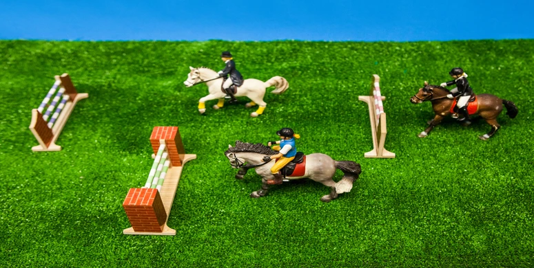 Kidsglobe Hindernissen Voor Paarden Schaal 1 : 24 5 Kidsglobe Hindernissen Voor Paarden Schaal 1 : 24 - Afbeelding 3