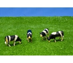 Koeien Set Van 4 Stuks Zwart/wit Staand Kidsglobe Schaal 1 : 50 -Speelgoed Speciaal Winkel kidsglobe 571967 4 koeien 1 1