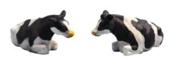 Koeien Set Van 2 Stuks Zwart/wit Liggend Kidsglobe Schaal 1 : 32 -Speelgoed Speciaal Winkel koeien zwartbont kids globe farming 571872 scaled 1