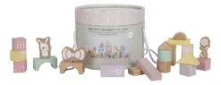 Little Dutch Houten Blokkenton Rose LittleDutch 11 Little Dutch Houten Blokkenton Rose LittleDutch -Speelgoed Speciaal Winkel little dutch 4412 roze houten blokken in ton