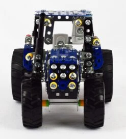 Tronico Mini New Holland T4 Met Aanhangwagen – 1 : 32 14 Tronico Mini New Holland T4 Met Aanhangwagen – 1 : 32 -Speelgoed Speciaal Winkel new holland t4 met aanhanger tronico mini 10056 2