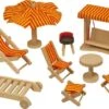 Tuinmeubelset – Inrichting Poppenhuis -Speelgoed Speciaal Winkel tuinmeubelset poppenhuis goki 51913